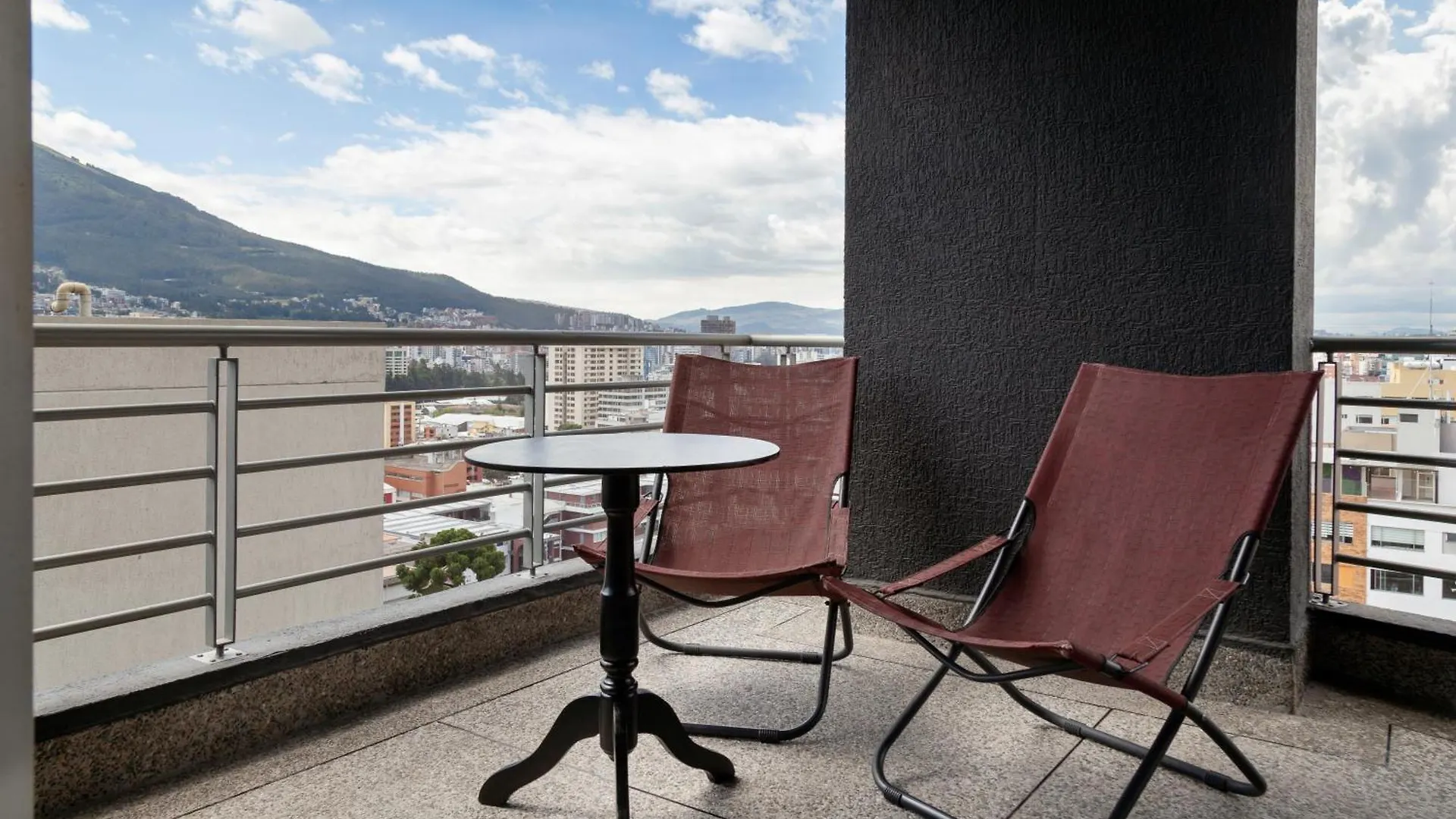 Olympus Apartments Quito 0*,  Ecuador