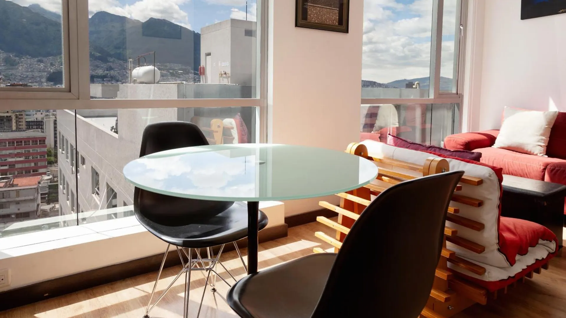 Olympus Apartments Quito