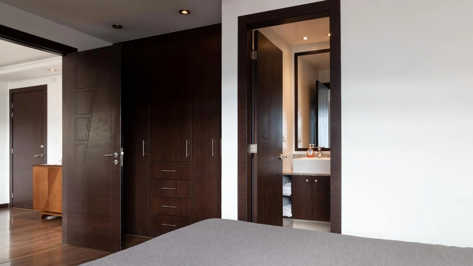 Olympus Apartments Quito