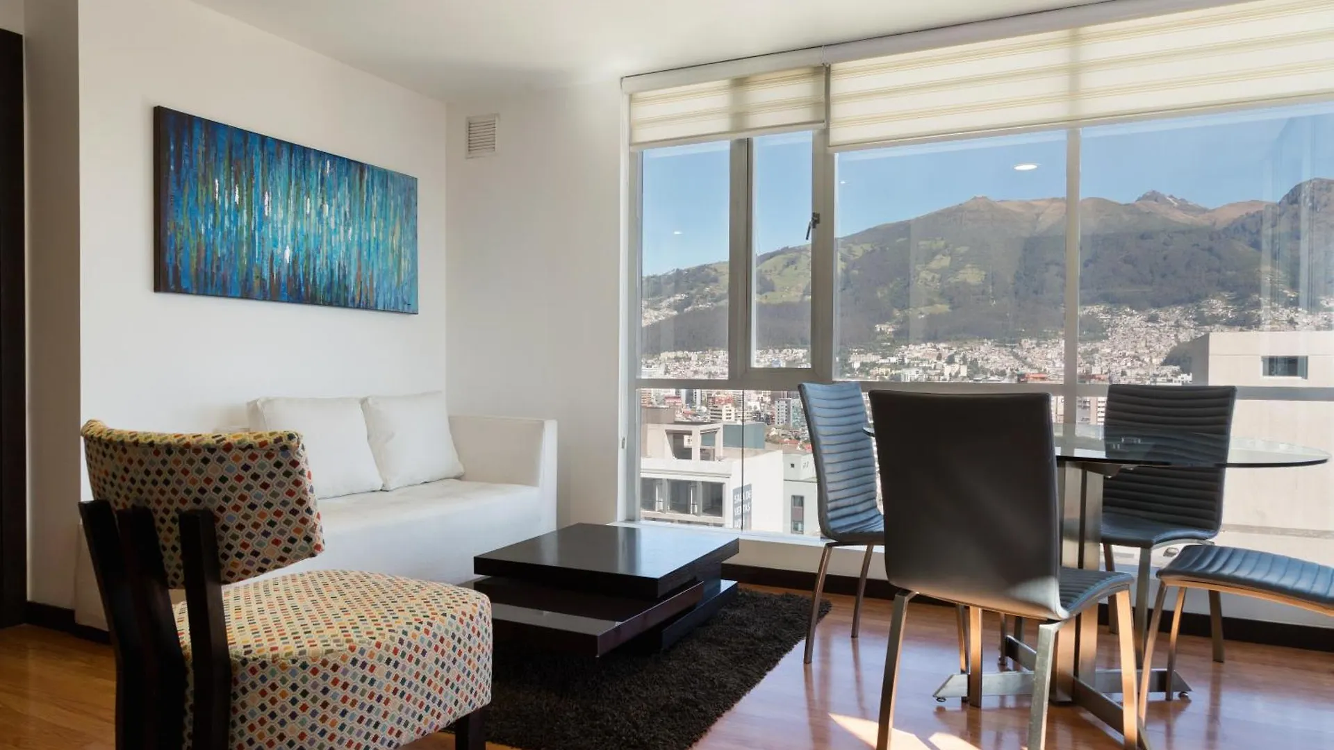 Olympus Apartments Quito